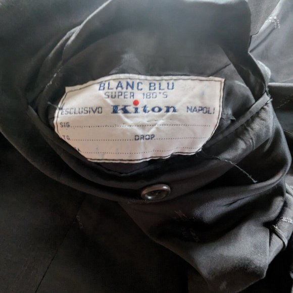 Kiton Blanc Blu Super 180 3 Roll 2 Button Wool 40R w/ Surgeons Cuff - Picture 4 of 12